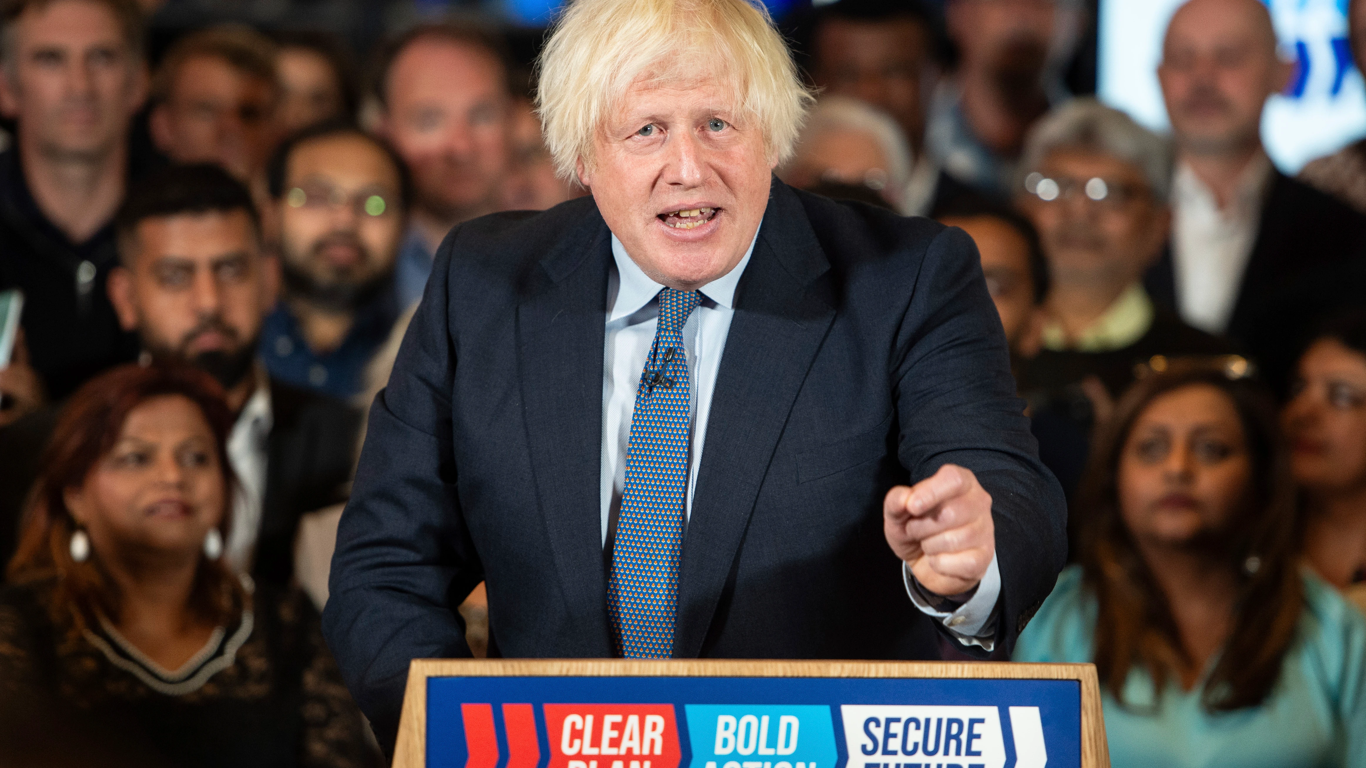 Boris Johnson, durante el mitin de campaña de Rishi Sunak para las elecciones en Reino Unido