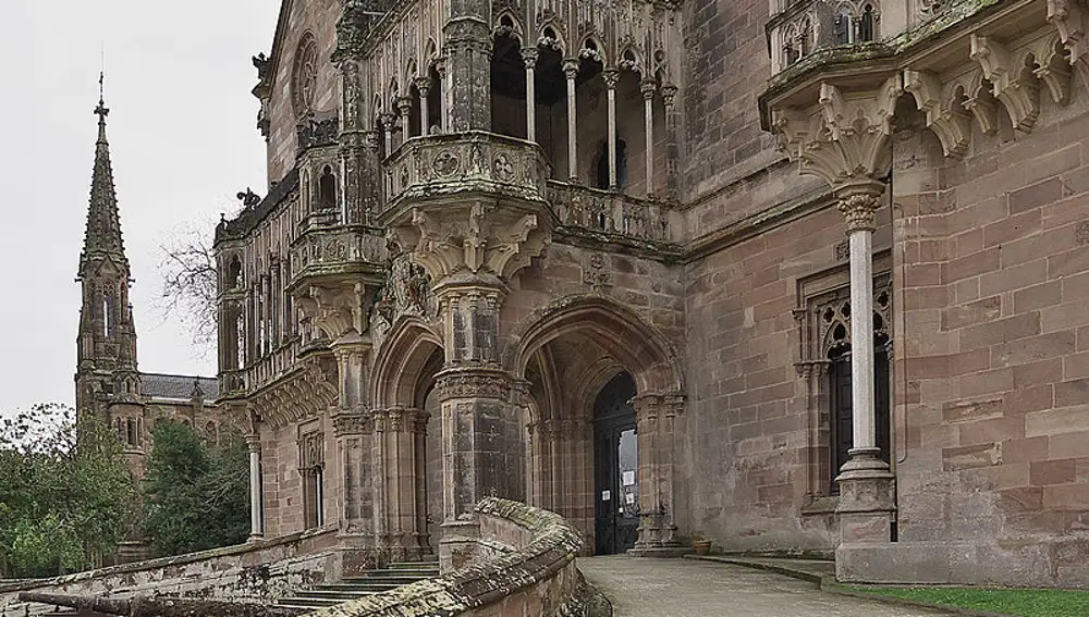 Palacio de Sobrellano, Cantabria Palacio de Sobrellano, Cantabria