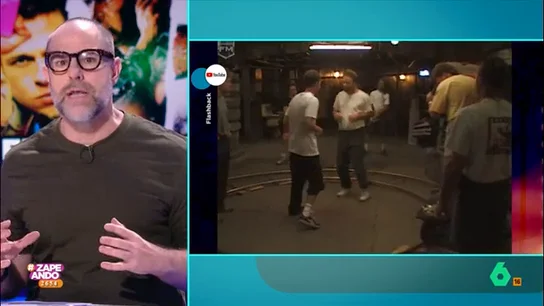 Alberto Rey explica cómo pasó 'El club de la lucha' de fracaso a película de culto "Brad Pitt no ha tenido ningún fracaso gordo en su carrera, excepto esta película", afirma Alberto Rey en este vídeo donde analiza los motivos por los que 'El club de la lucha' es una peli de culto, a pesar de fracasar rotundamente en taquilla.