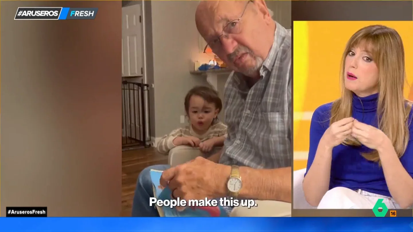 El gracioso momento en el que un abuelo lee la canción de 'BabyShark' a su nieto creyendo que era un cuento Un abuelo lee la canción de 'BabyShark' a su nieto creyendo que era un cuento