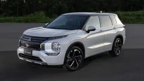 Mitsubishi Outlander Mitsubishi Outlander