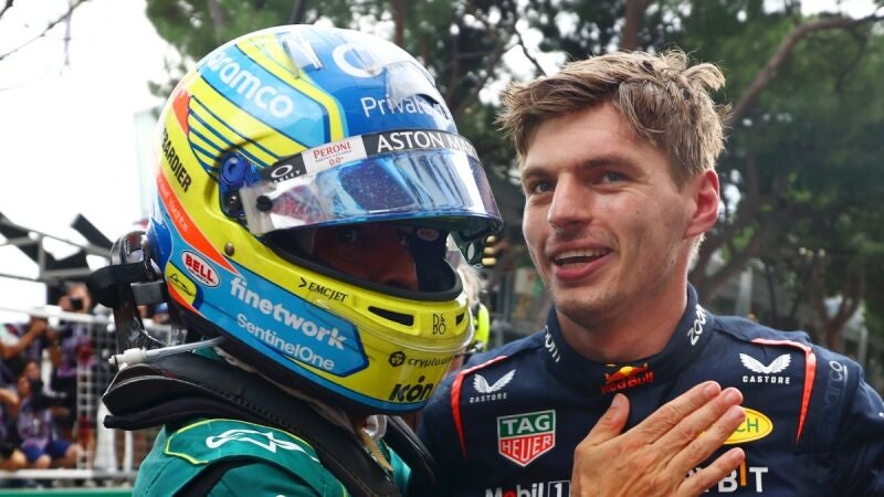 Max Verstappen, con Fernando Alonso