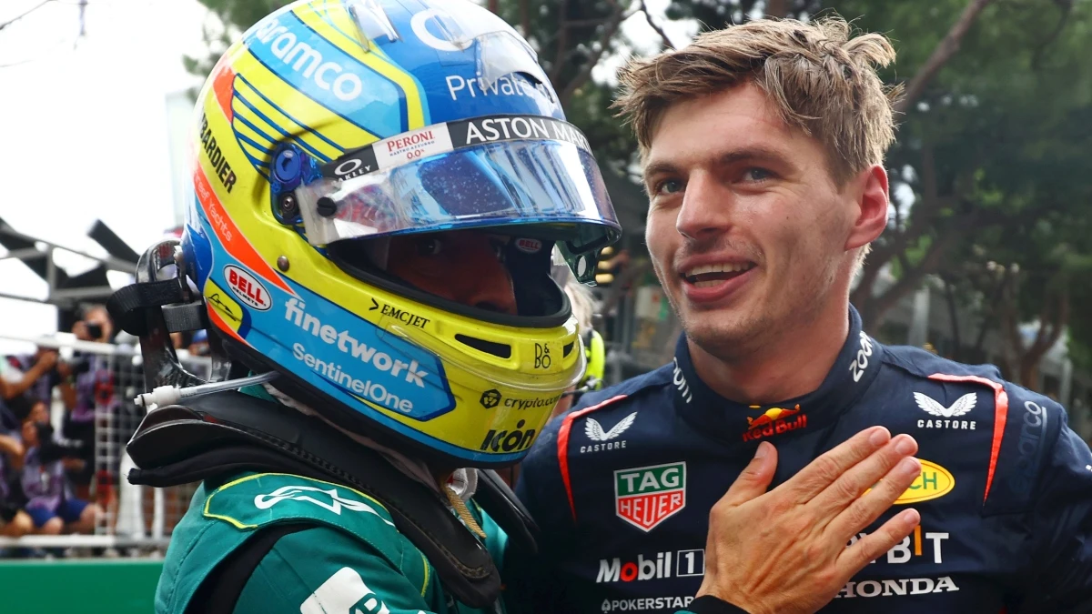 Max Verstappen, con Fernando Alonso