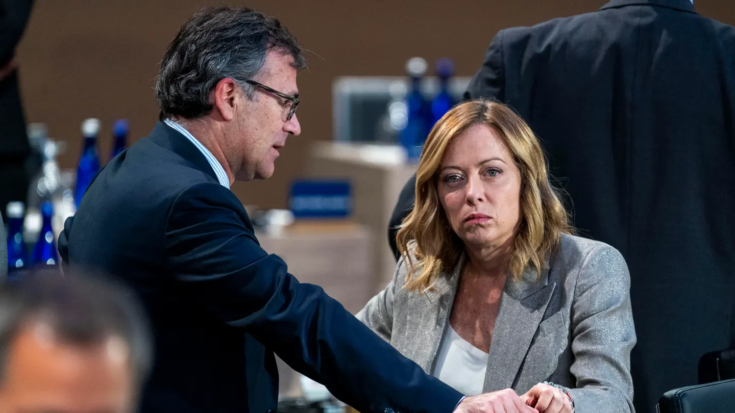 La primera ministra italiana, Giorgia Meloni, asiste a una reunión de la OTAN La primera ministra italiana, Giorgia Meloni, asiste a una reunión de la OTAN
