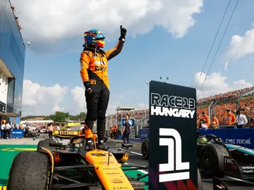 Oscar Piastri gana un Gran Premio de Hungría con batalla interna en McLaren Oscar Piastri gana un Gran Premio de Hungría con batalla interna en McLaren