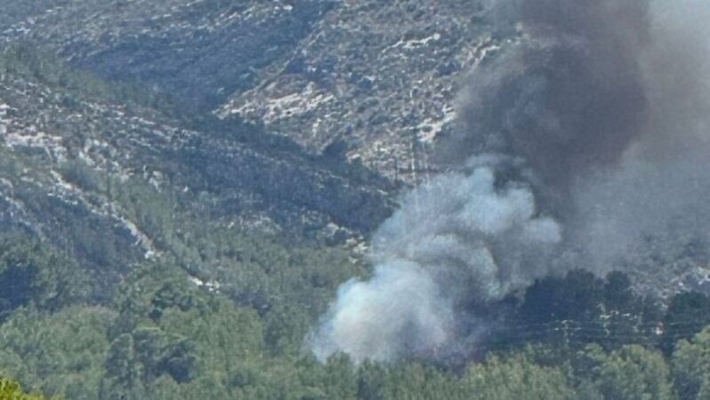 Imagen del incendio en la localidad valenciana de Ontinyent