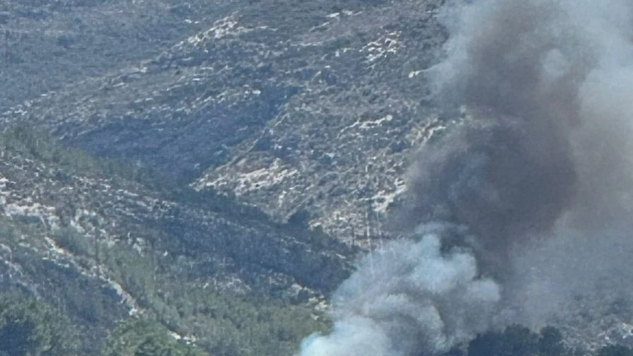 Imagen del incendio en la localidad valenciana de Ontinyent