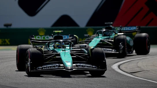 Fernando Alonso, por delante de Lance Stroll en Hungría Fernando Alonso, por delante de Lance Stroll en Hungría