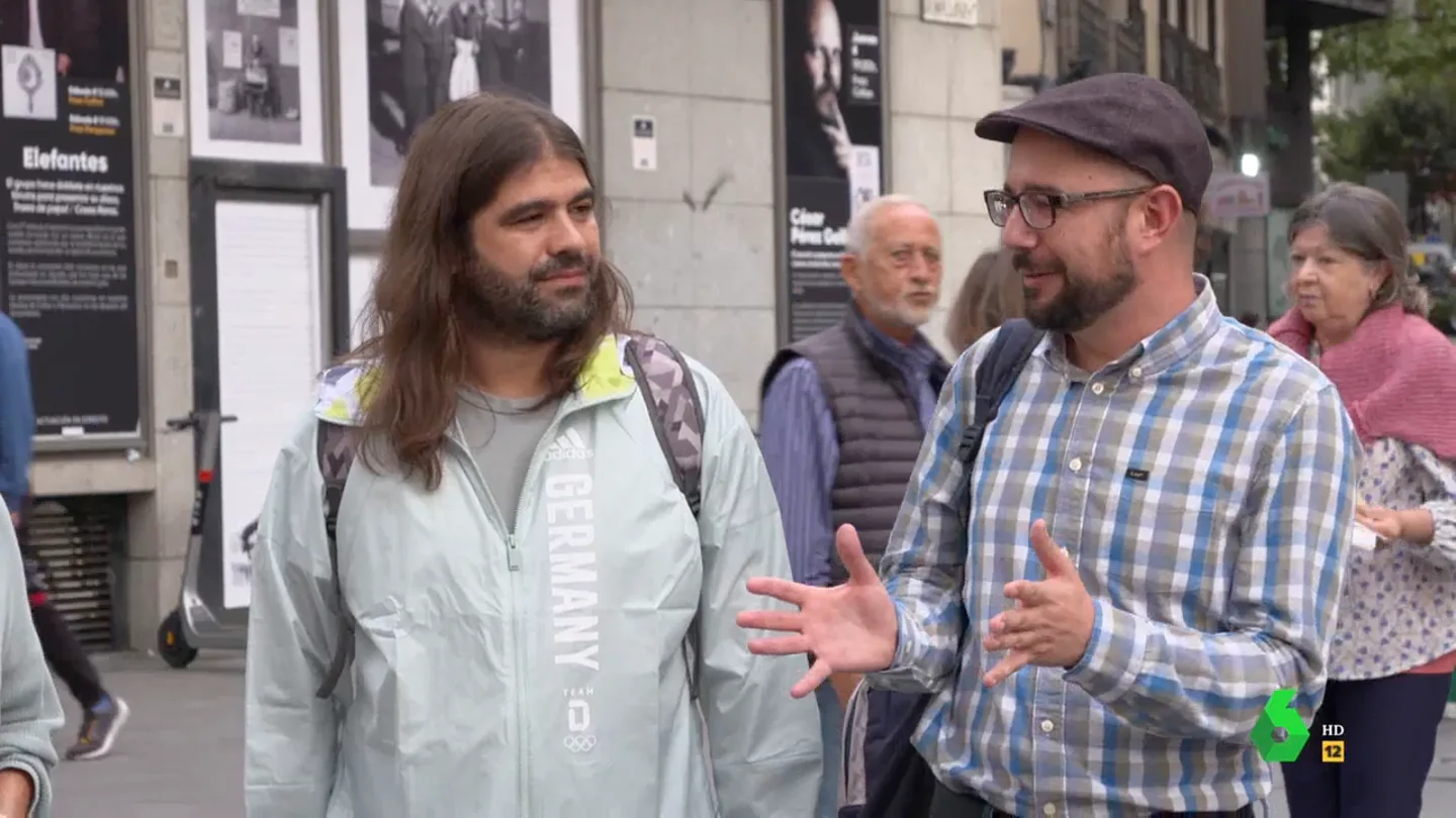 Así responde un hombre a los que "sin comerlo ni beberlo se hacen millonarios porque se les muere un abuelo" Así responde un hombre a los que "sin comerlo ni beberlo se hacen millonarios porque se les muere un abuelo"
