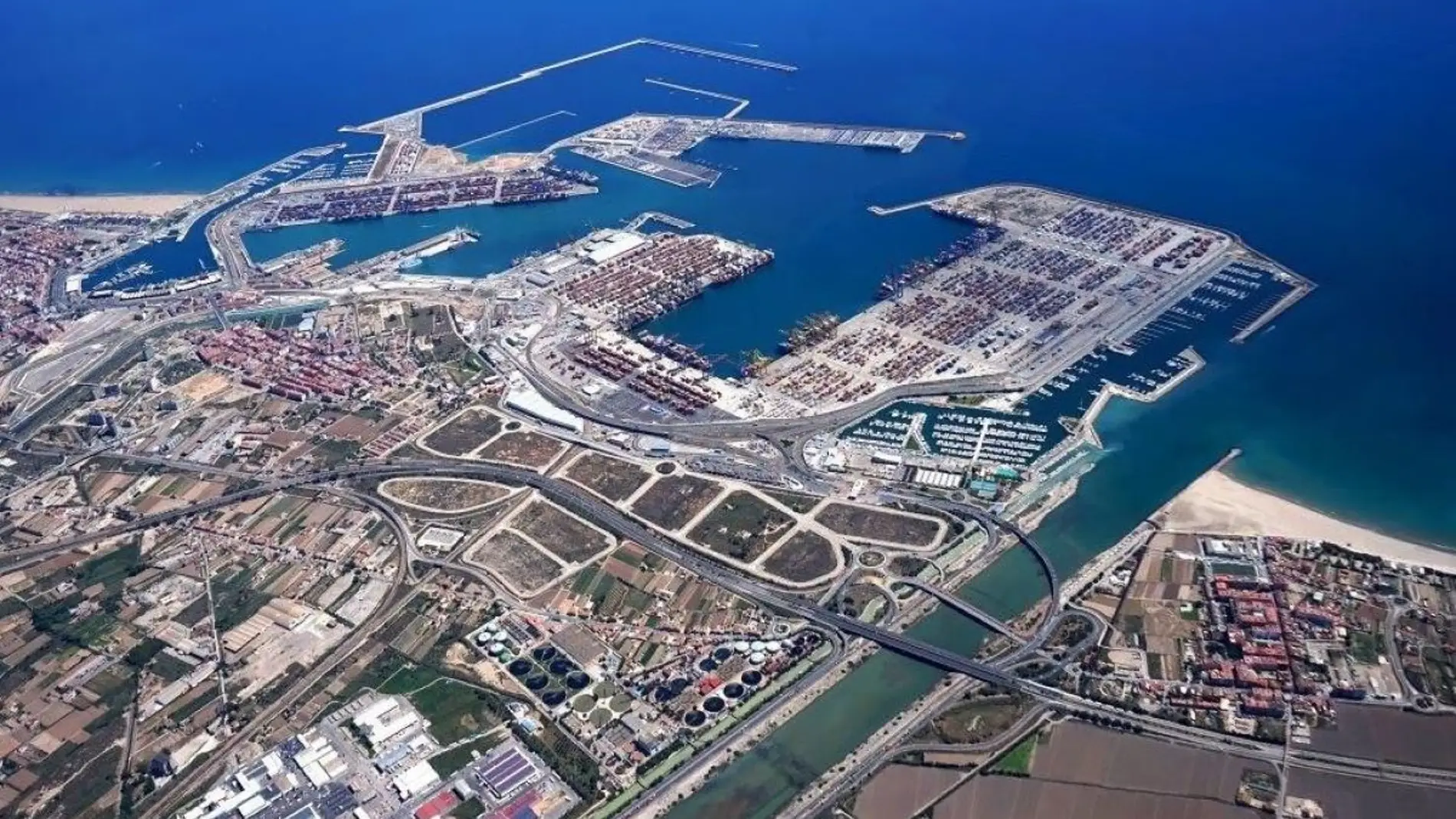 Puerto de Valencia Puerto de Valencia