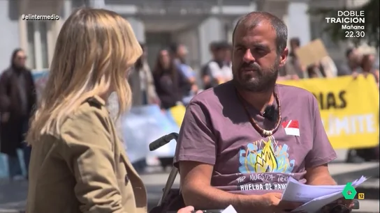 Roberto Mesa, tras 14 días en huelga de hambre por el turismo masivo: "Estamos en una situación crítica, pero Canarias también" "Cada vez más municipios están cortando el agua a la población, mientras las piscinas de los hoteles siguen funcionando", denunciaba el activista de 'Canarias se agota' en esta entrevista de Andrea Ropero que recupera El Intermedio en este vídeo.