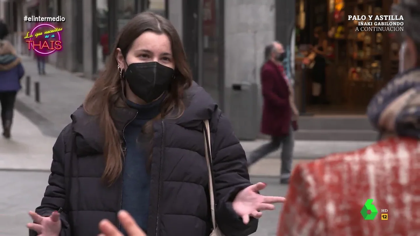 Una estudiante de Políticas y Filosofía, sobre su futuro: "Para irme al paro dos veces, para otra cosa no me va a servir" Una estudiante de Políticas y Filosofía, sobre su futuro: "Para irme al paro dos veces, para otra cosa no me va a servir"