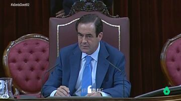 Urtasun no es el único: Rajoy, Díaz, Barberá o Aznar también sufrieron 'deslices' captados por micrófonos abiertos