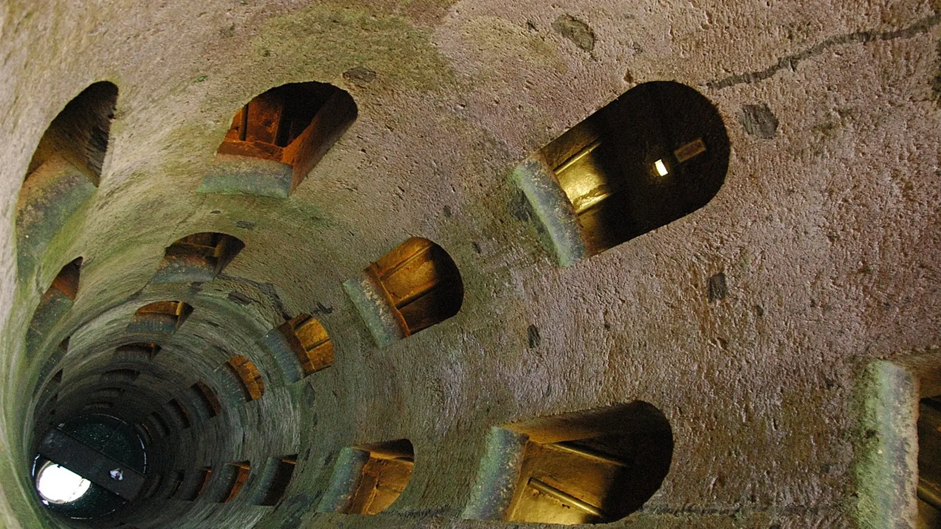 Pozo de San Patricio de Orvieto Pozo de San Patricio de Orvieto