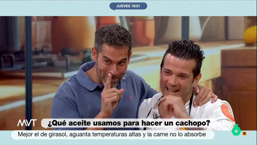 "Yo no he venido a este programa para que se me boicotee continuamente, yo cojo y me voy", comenta en este vídeo Pablo Ojeda con humor al confrontar su versión más 'light' del cachopo con la tradicional del chef Carlos Maldonado.