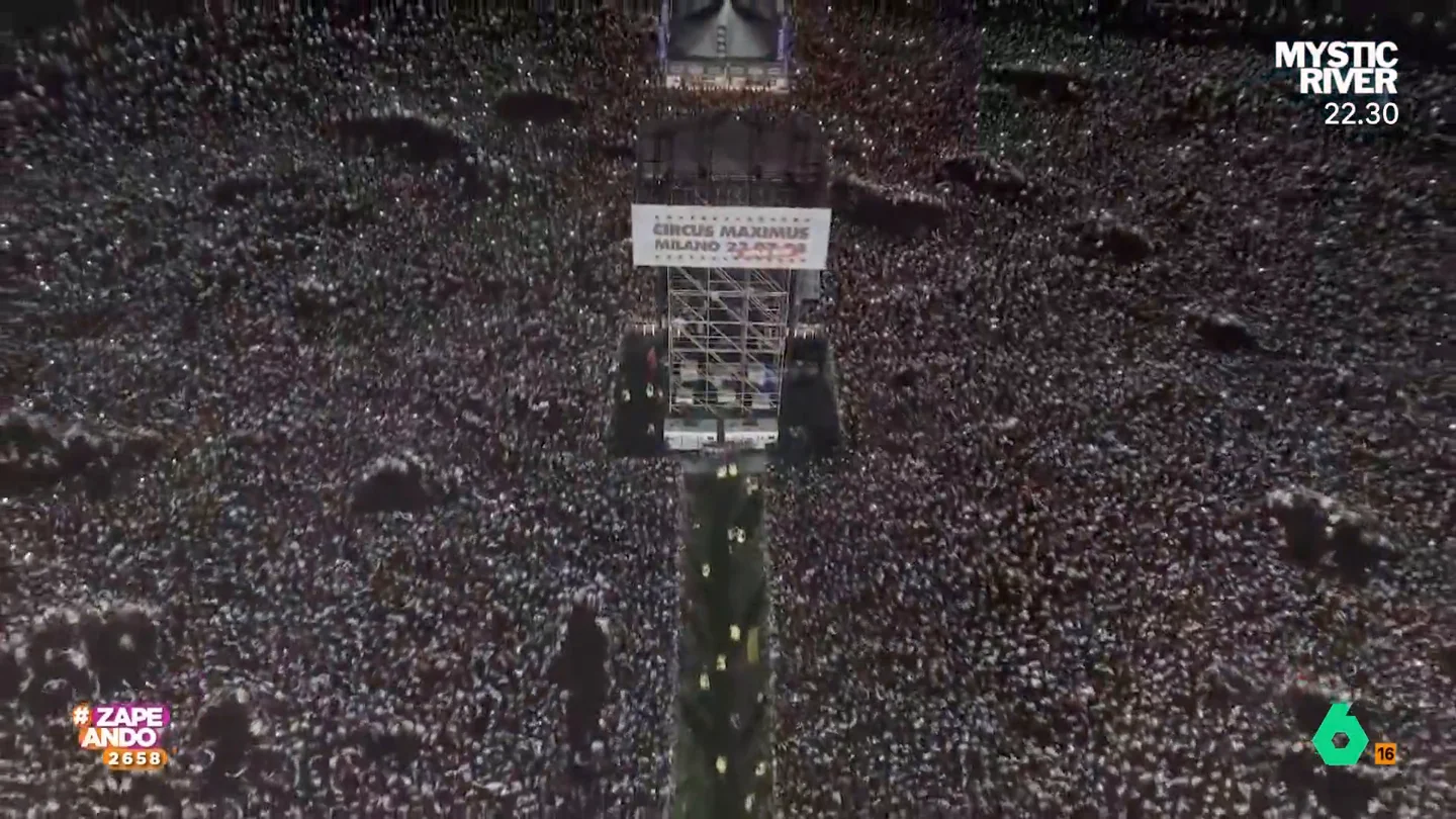 Travis Scott la 'lía' en su concierto en Milán: reúne a 80.000 personas y hasta causa un terremoto Las canciones que ha interpretado el rapero en su concierto han provocado que todos los asistentes no puedan evitar bailar. Una acción que ha provocado que varios vecinos llamaran a las autoridades al notar un temblor de tierra.
