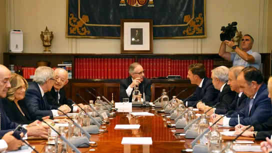 El renovado CGPJ durante su sesión constitutiva del octavo mandato. El renovado CGPJ durante su sesión constitutiva del octavo mandato.