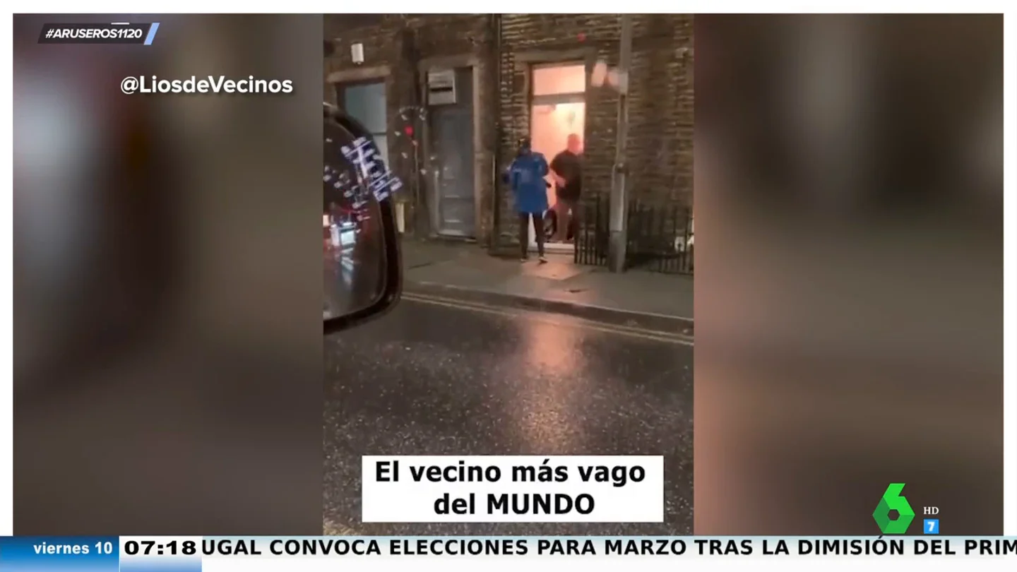El vídeo viral del hombre que pide una pizza a domicilio y vive a escasos metros del local El vídeo viral del hombre que pide una pizza a domicilio y vive a escasos metros del local