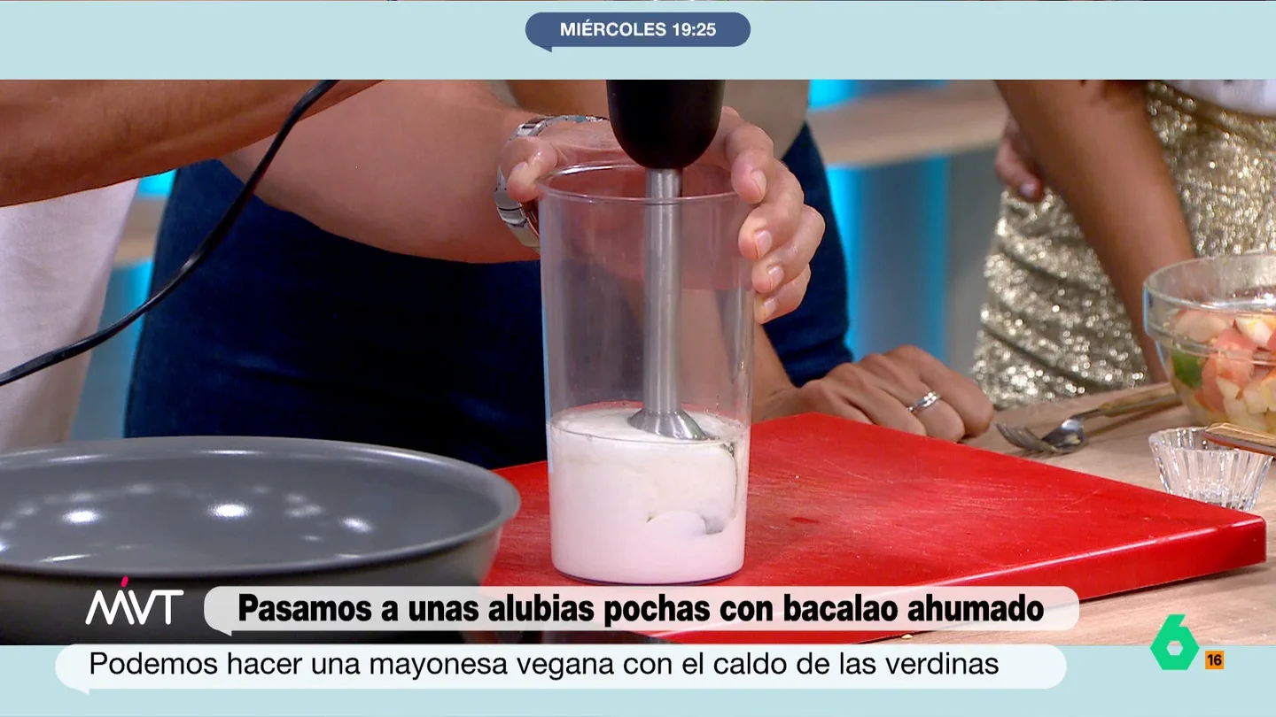 MVT Pablo Ojeda desmonta el mito de que no se come el caldo de las legumbres y hace una mayonesa con él MVT Pablo Ojeda desmonta el mito de que no se come el caldo de las legumbres y hace una mayonesa con él