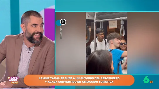 Lamine Yamal se convierte en una tracción turística en el bus del aeropuerto Lamine Yamal se convierte en una tracción turística en el bus del aeropuerto