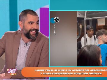 Lamine Yamal se convierte en una tracción turística en el bus del aeropuerto