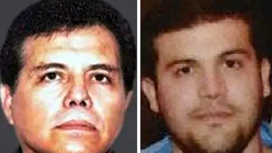 Ismael Zambada Garcia, más conocido como 'El Mayo' y Joaquin Guzman Lopez, uno de los hijos de 'El Chapo', en una imagen de archivo. Ismael Zambada Garcia, más conocido como 'El Mayo' y Joaquin Guzman Lopez, uno de los hijos de 'El Chapo', en una imagen de archivo.