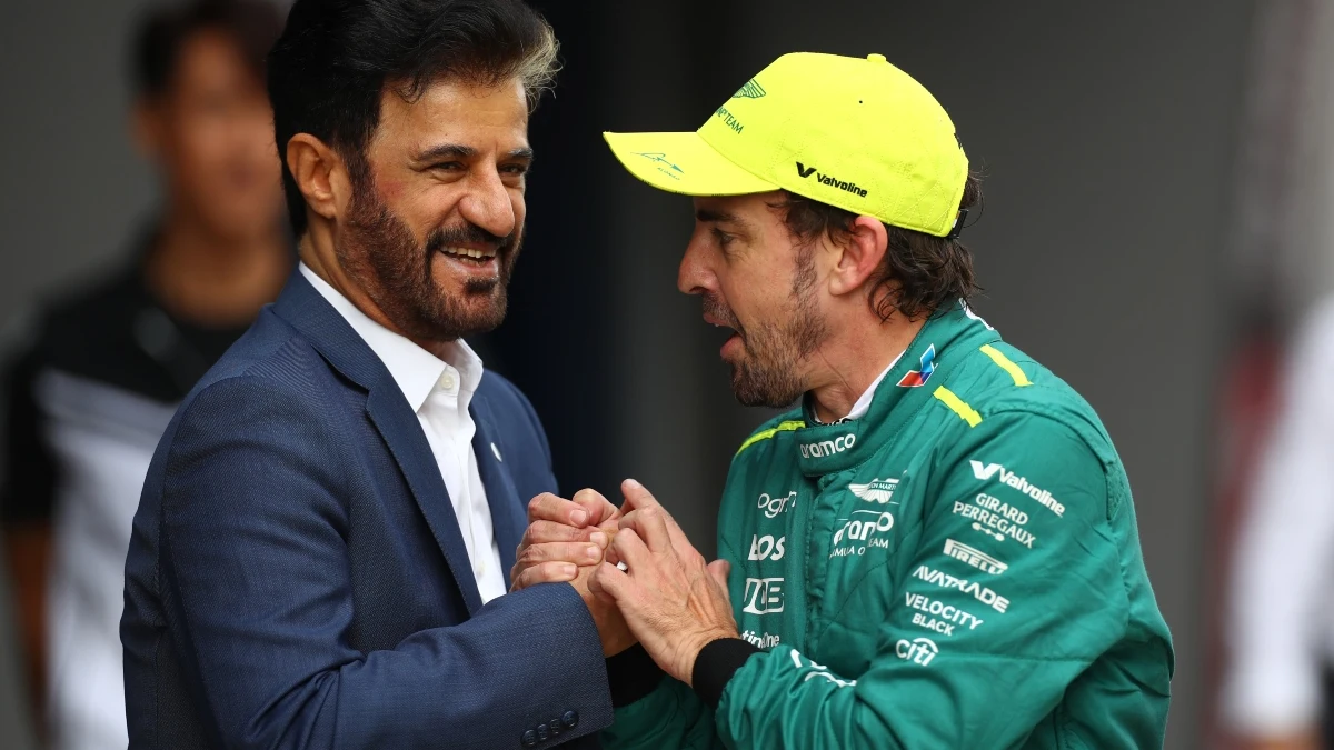 Alonso charla con el presidente de la FIA