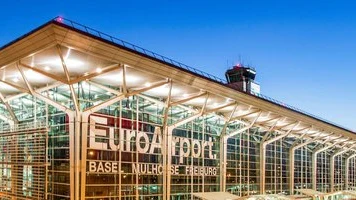 Fachada del aeropuerto de Basilea-Mulhouse-Friburgo, en una imagen de archivo.