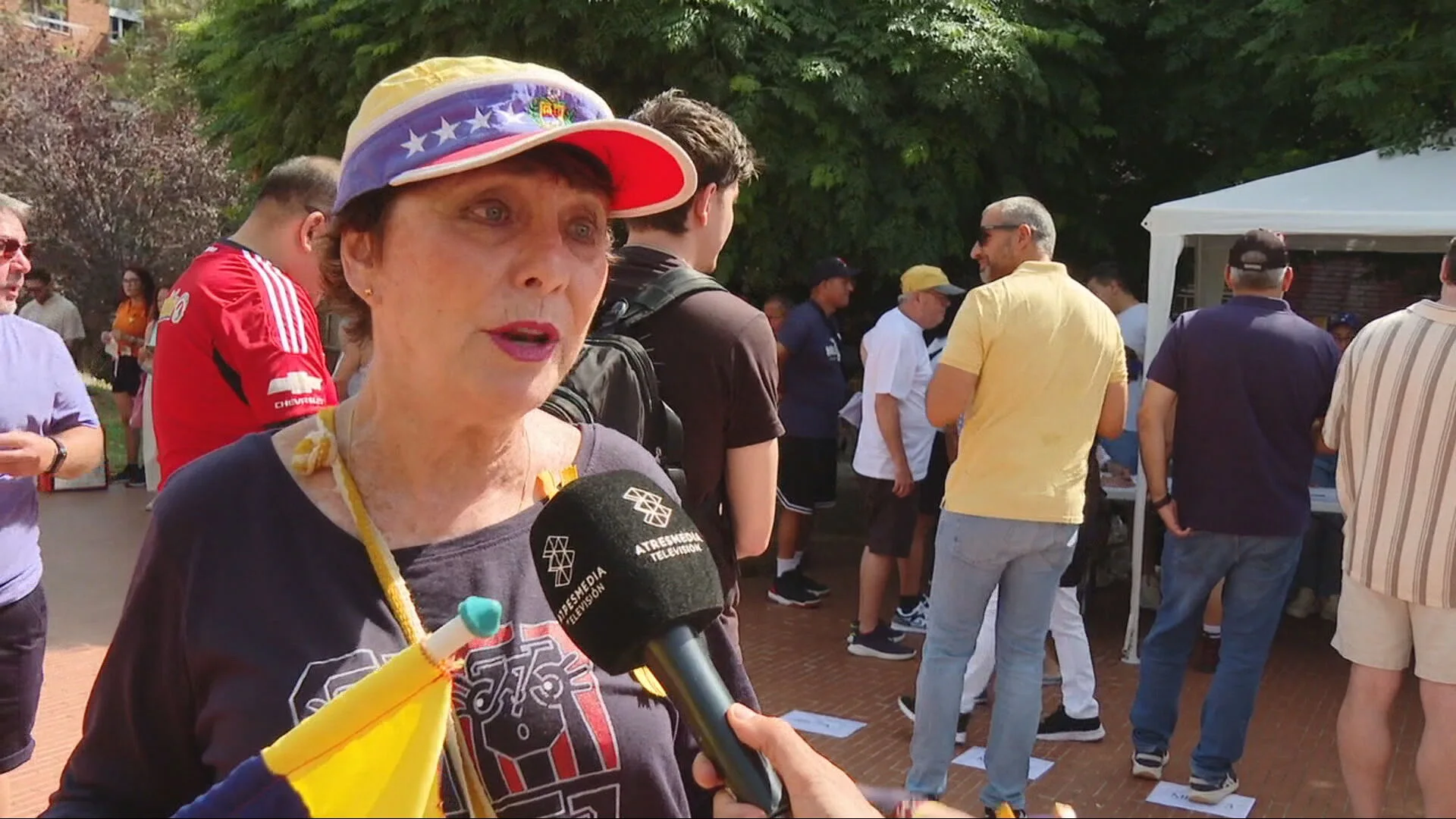 Lidia, venezolana afincada en España vota en las elecciones de Venezuela Lidia, venezolana afincada en España vota en las elecciones de Venezuela