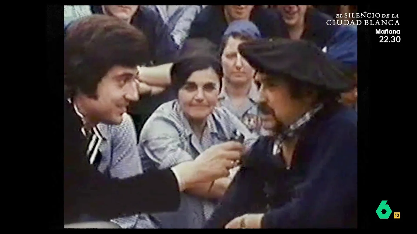 La reacción de un hombre cuando Pajares le preguntó por la homosexualidad en 1975 La reacción de un hombre cuando Pajares le preguntó por la homosexualidad en 1975