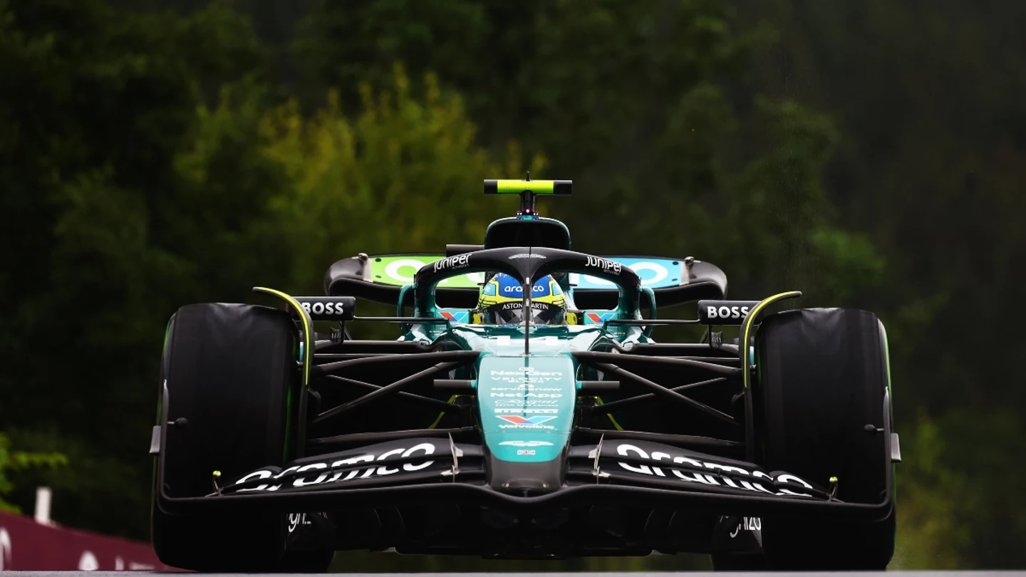 El Aston Martin de Fernando Alonso El Aston Martin de Fernando Alonso