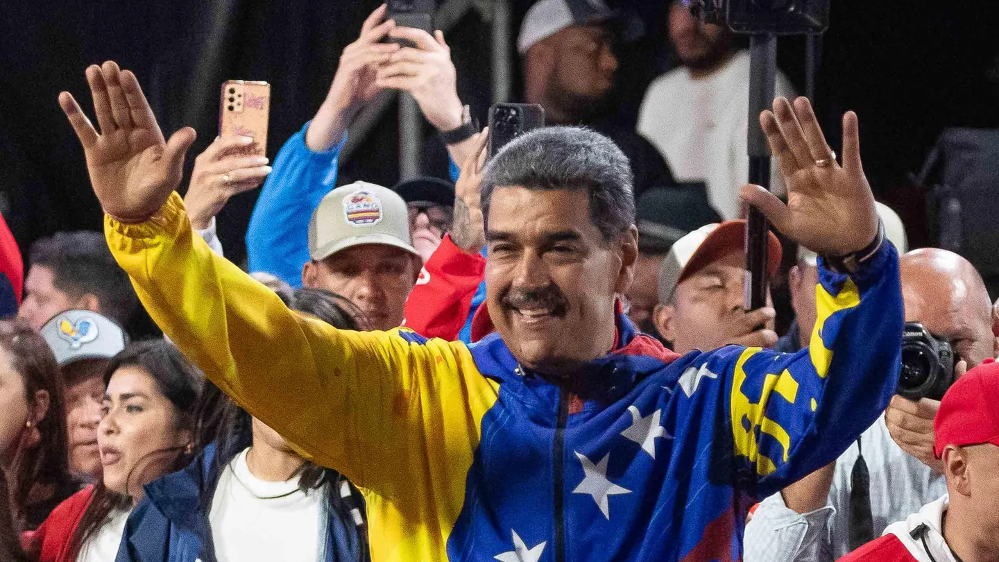 El presidente de Venezuela, Nicolás Maduro, celebra tras conocer los resultados El presidente de Venezuela, Nicolás Maduro, celebra tras conocer los resultados