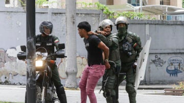 El cuestionado resultado electoral desata protestas en Venezuela con varios muertos y decenas de detenidos