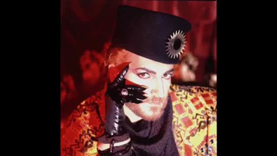 Arturo Paniagua, sobre Tino Casal: "Podría gustar por igual a alguien nacido en los 80 o en los 00" Arturo Paniagua, sobre Tino Casal: "Podría gustar por igual a alguien nacido en los 80 o en los 00"