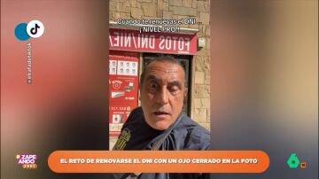 Un tiktoker se hace viral por cómo ha posado para su foto de DNI: "Ya que pago yo..."