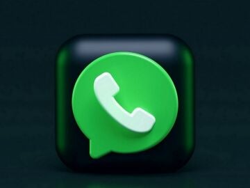 WhatsApp trabaja en una función para facilitar dar un me gusta a cualquier conversación