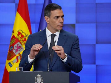Pedro Sánchez hace balance del curso político