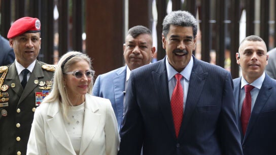 El presidente de Venezuela, Nicol&aacute;s Maduro, llega al Tribunal Supremo de Justicia en Caracas (Venezuela)