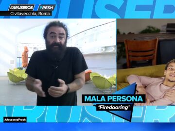 El Sevilla explica qué es el término 'firedooring' y opina sobre esta tóxica práctica que se puede dar en una pareja