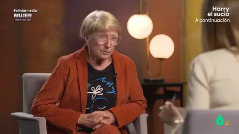 Nati Camacho recuerda su paso por la cárcel de madres de Carabanchel: "Lo pasé muy mal, la situación era terrible" La histórica sindicalista charló con Sandra Sabatés sobre como tomo conciencia de la importancia de clase y como, en plena dictadura franquista, consiguió llevar a cabo protestas y huelgas a pesar de la represión.