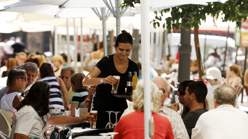 Una terraza del centro de Valencia