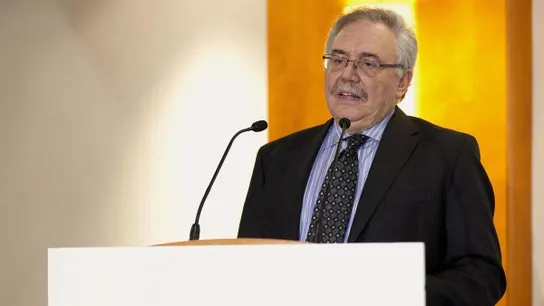 Muere Teófilo Serrano, ex secretario general del PSOE de Madrid, a los 74 años Muere Teófilo Serrano, ex secretario general del PSOE de Madrid, a los 74 años