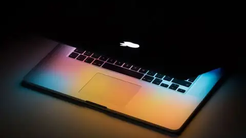 Cómo añadir un notch a tu MacBook para darle un toque único Cómo añadir un notch a tu MacBook para darle un toque único
