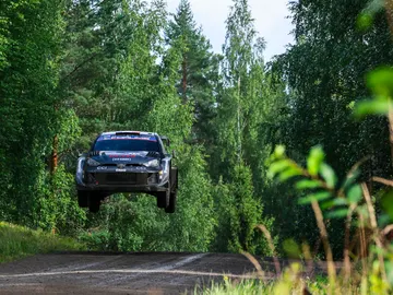 Kalle Rovanperä se vuelve a quedar sin victoria en Finlandia y Ogier lucha por el Mundial Kalle Rovanperä se vuelve a quedar sin victoria en Finlandia y Ogier lucha por el Mundial