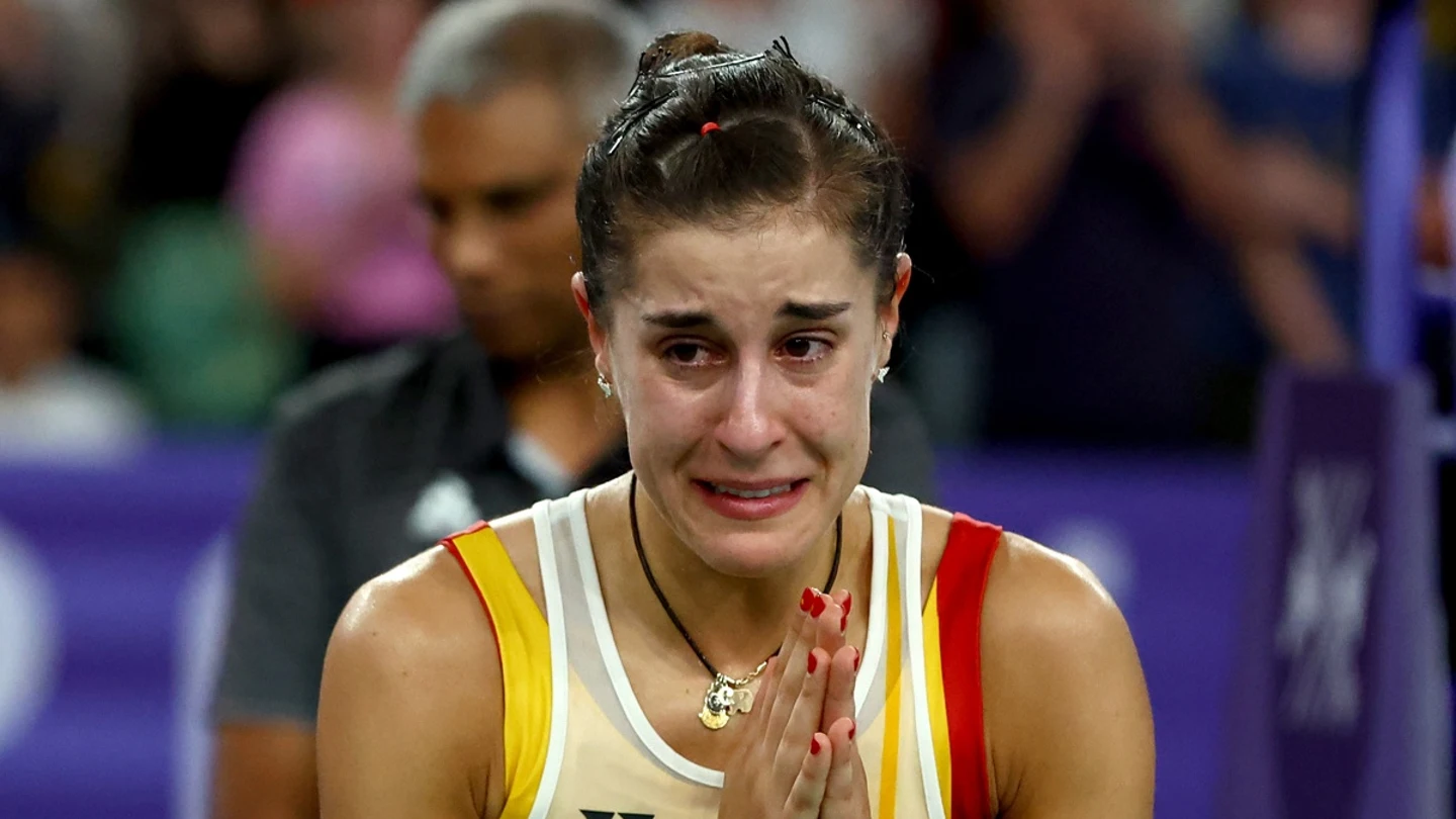 Carolina Marín, entre lágrimas Carolina Marín, entre lágrimas