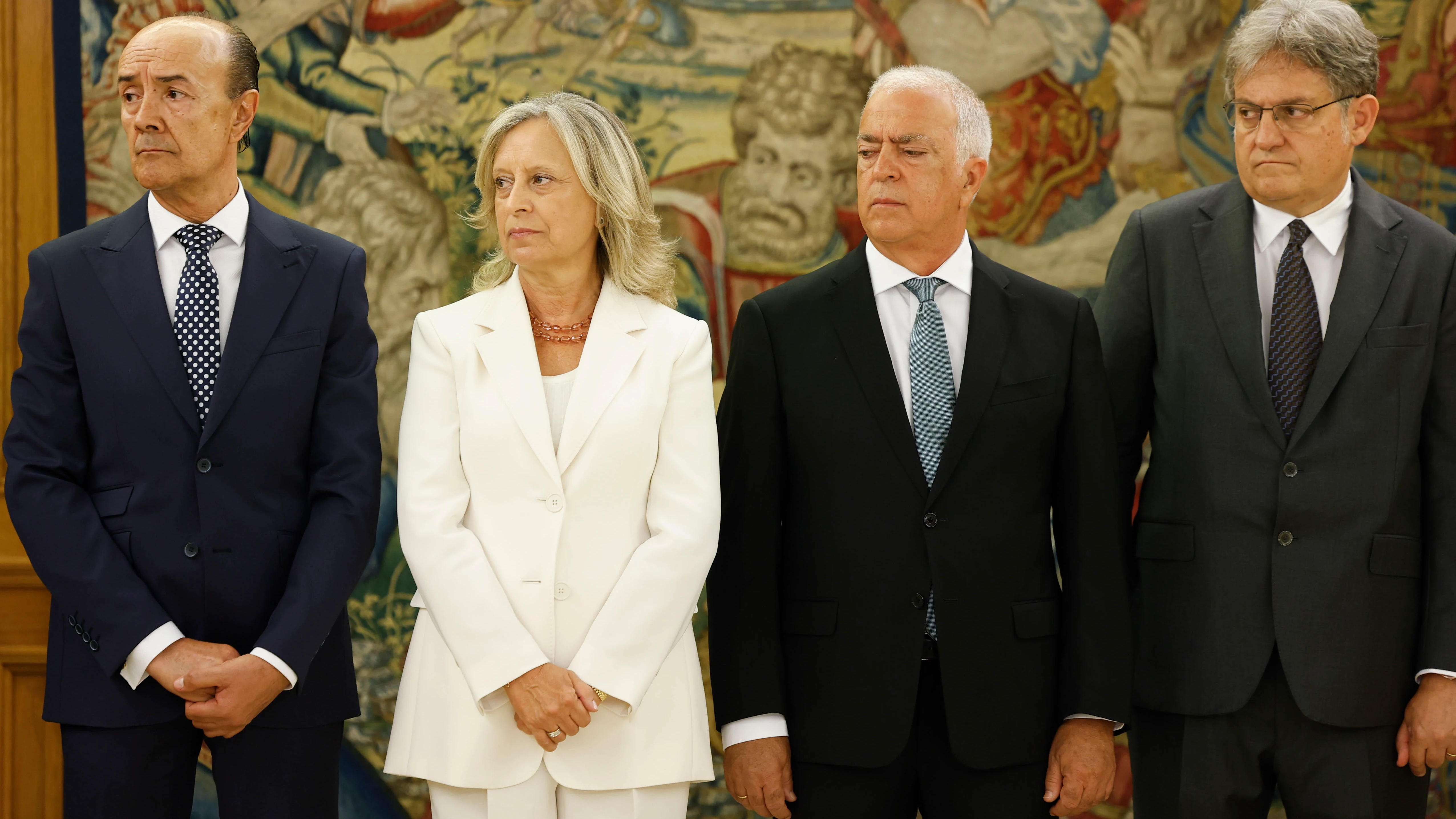 Imagen de archivo de los nuevos vocales del CGPJ José Eduardo Martínez Mediavilla, Gema Espinosa, José María Páez y José María Fernández Seijo (i-d), durante la ceremonia de juramento o promesa de los nuevos vocales del Consejo General del Poder Judicial celebrada en el Palacio de la Zarzuela. /Archivo. EFE/ Mariscal