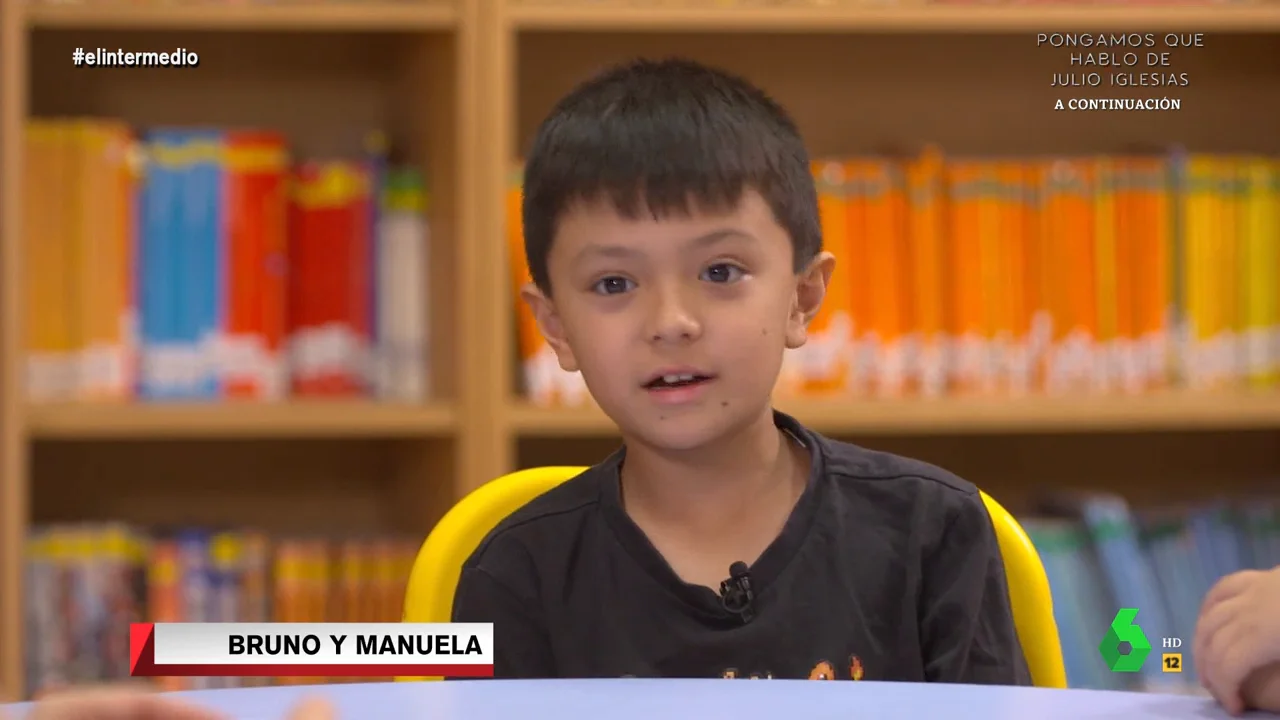 Un niño confiesa por qué ahora solo tiene un amigo en vez de toda la clase como antes: "Era mucho trabajo"
