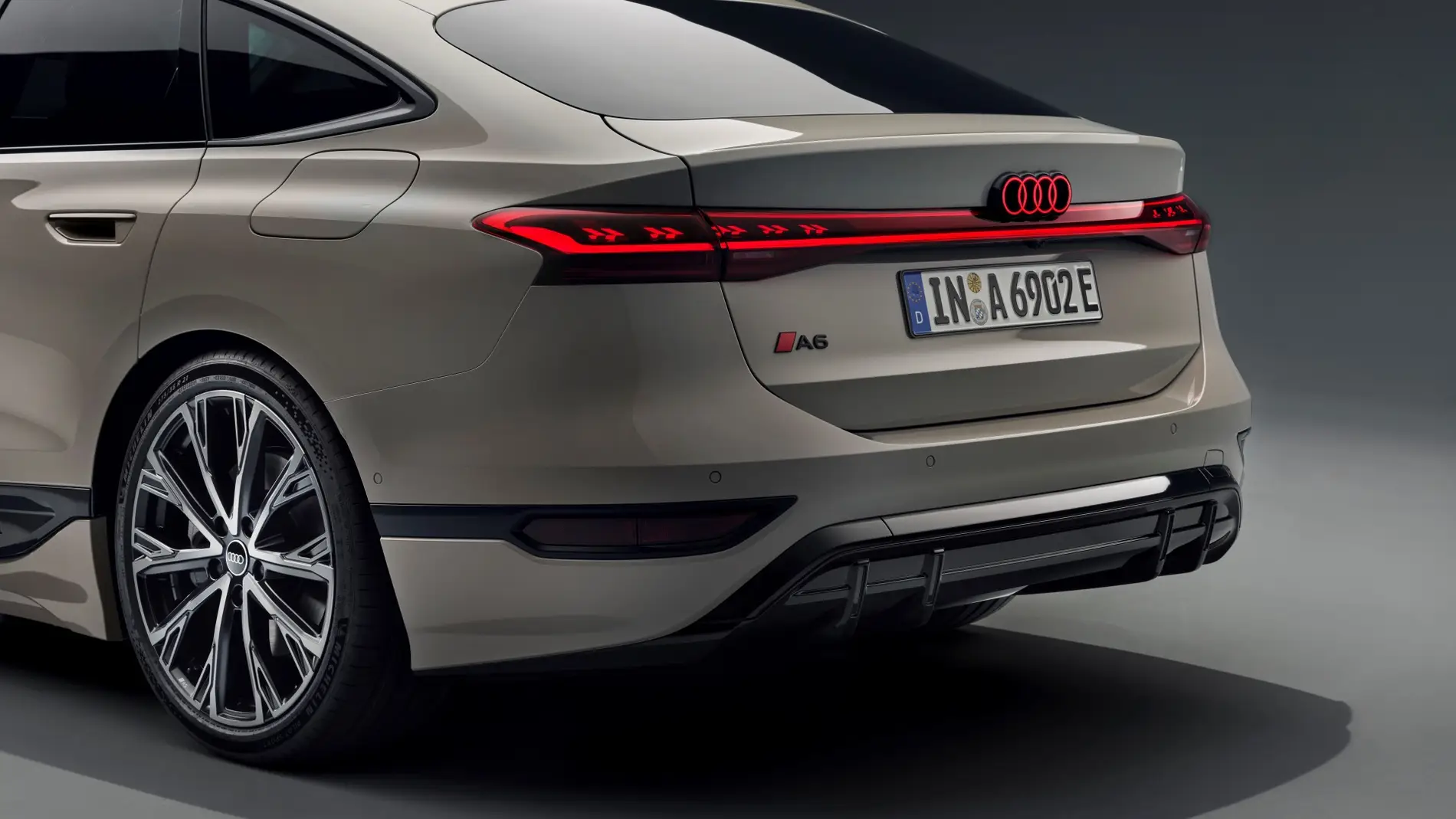 Audi A6 e-tron Audi A6 e-tron