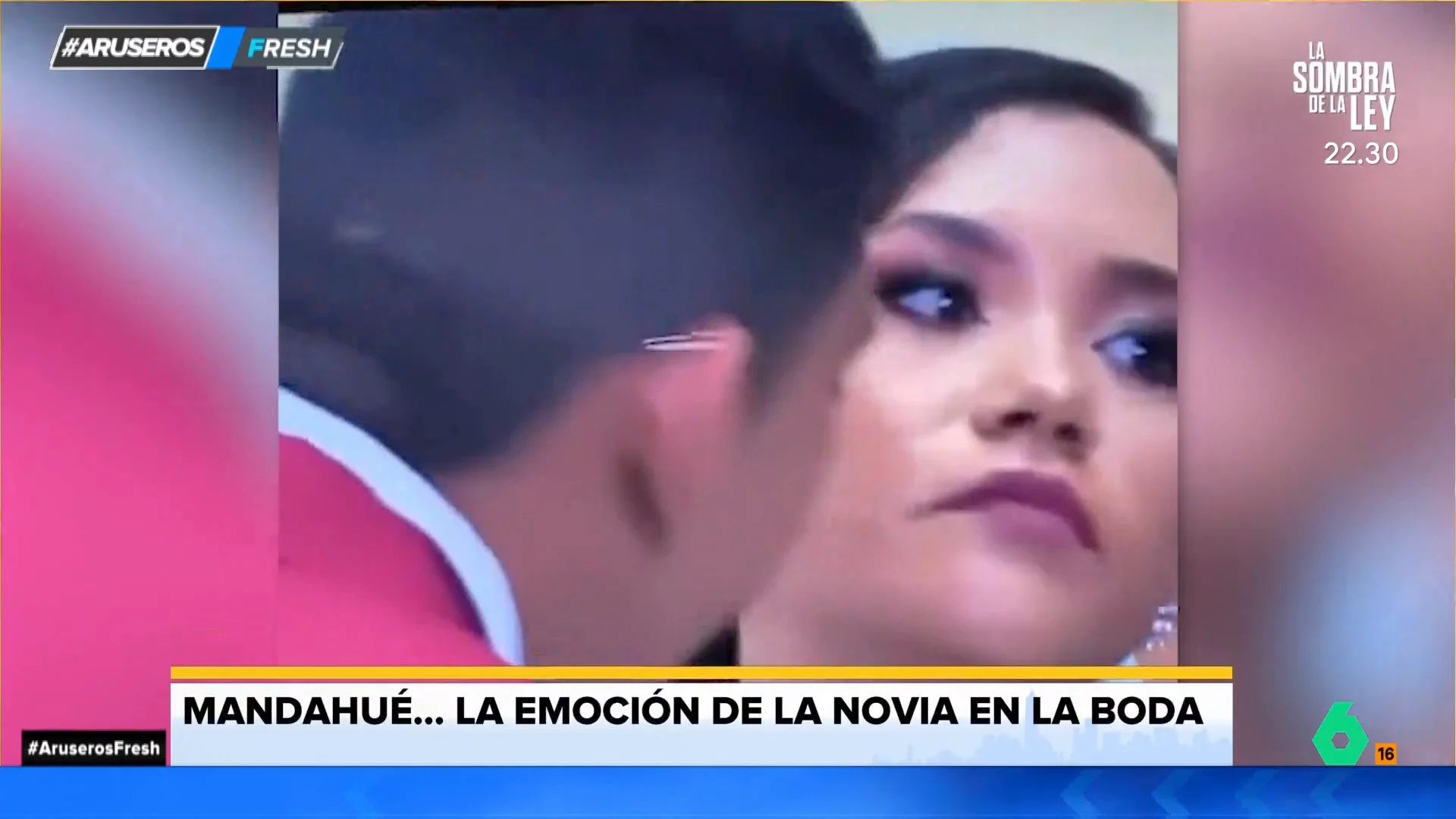 La 'cara de poema' de una novia en el altar cuando está a punto de dar el 'sí, quiero' 