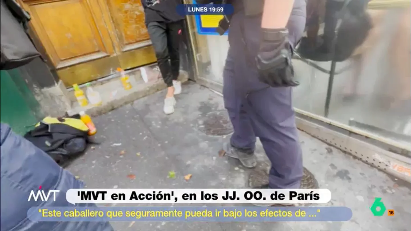 Más Vale Tarde presencia un cacheo de la Guardia Civil durante los Juegos Olímpicos: "La cocaína de España es la bomba" Más Vale Tarde presencia un cacheo de la Guardia Civil durante los Juegos Olímpicos: "La cocaína de España es la bomba"